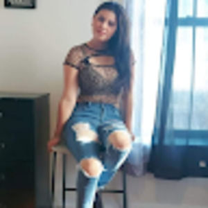 Meet your Posher, Alexandra